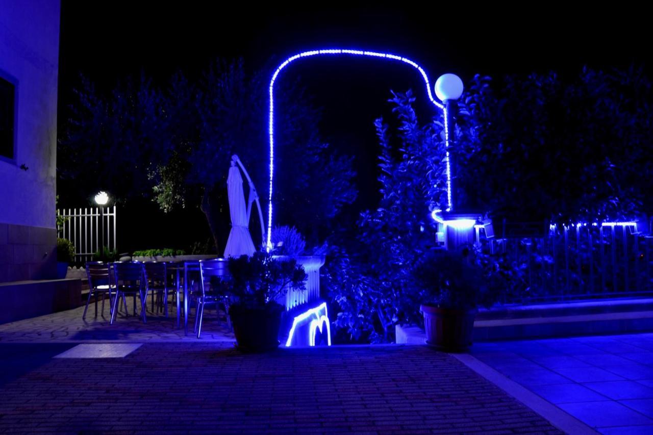 ויאסטה B&B Il Giardino Stellato מראה חיצוני תמונה